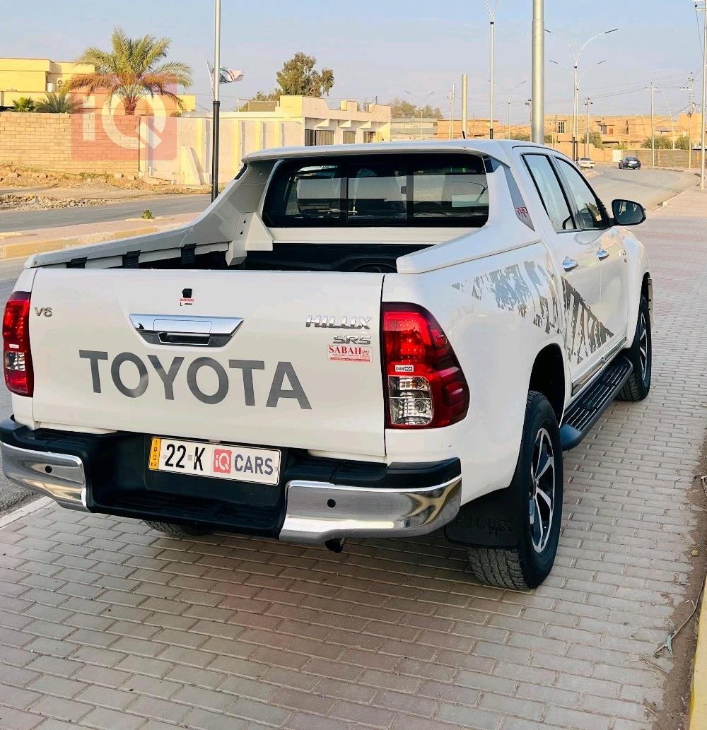 تۆیۆتا هایلۆکس